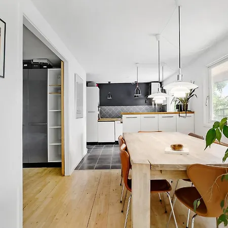 Hébergement de vacances 3 Bedroom Gorgeous In *