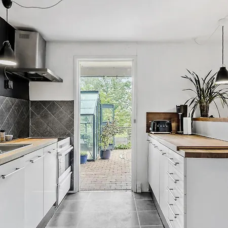 3 Bedroom Gorgeous In Hébergement de vacances *