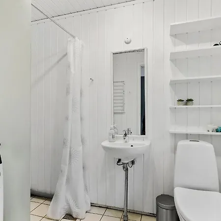 3 Bedroom Gorgeous In Hornbæk