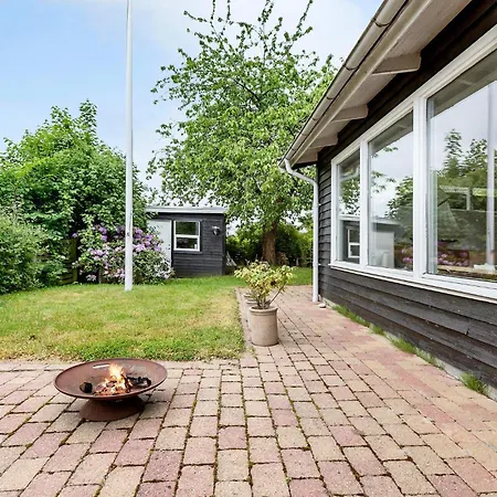 3 Bedroom Gorgeous In *